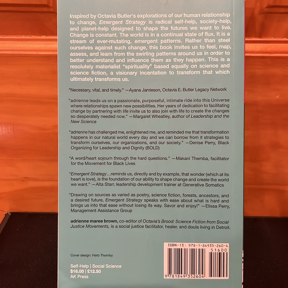 5 Book Bundle - Picture 8 of 8